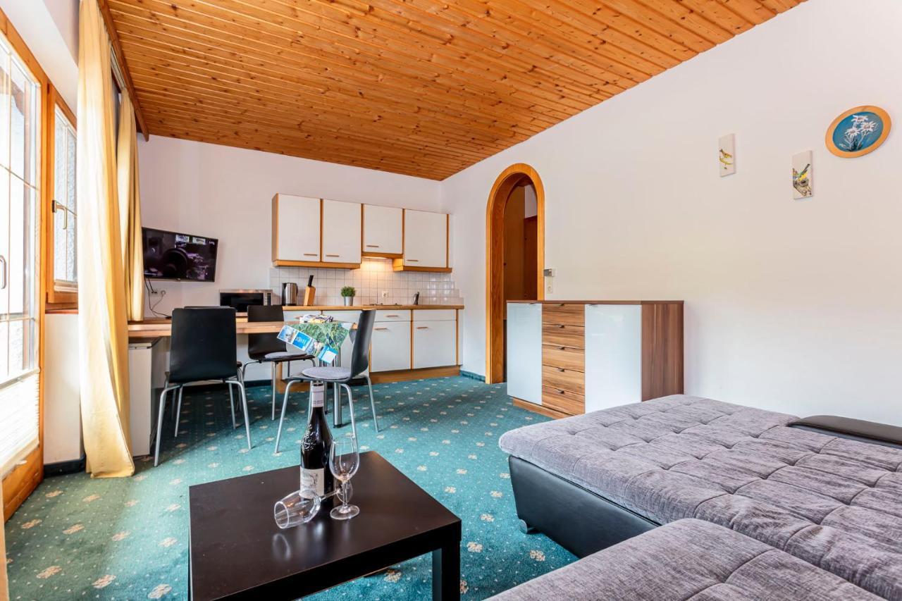 Appartements Dreimaederlhaus Maria Alm am Steinernen Meer Buitenkant foto