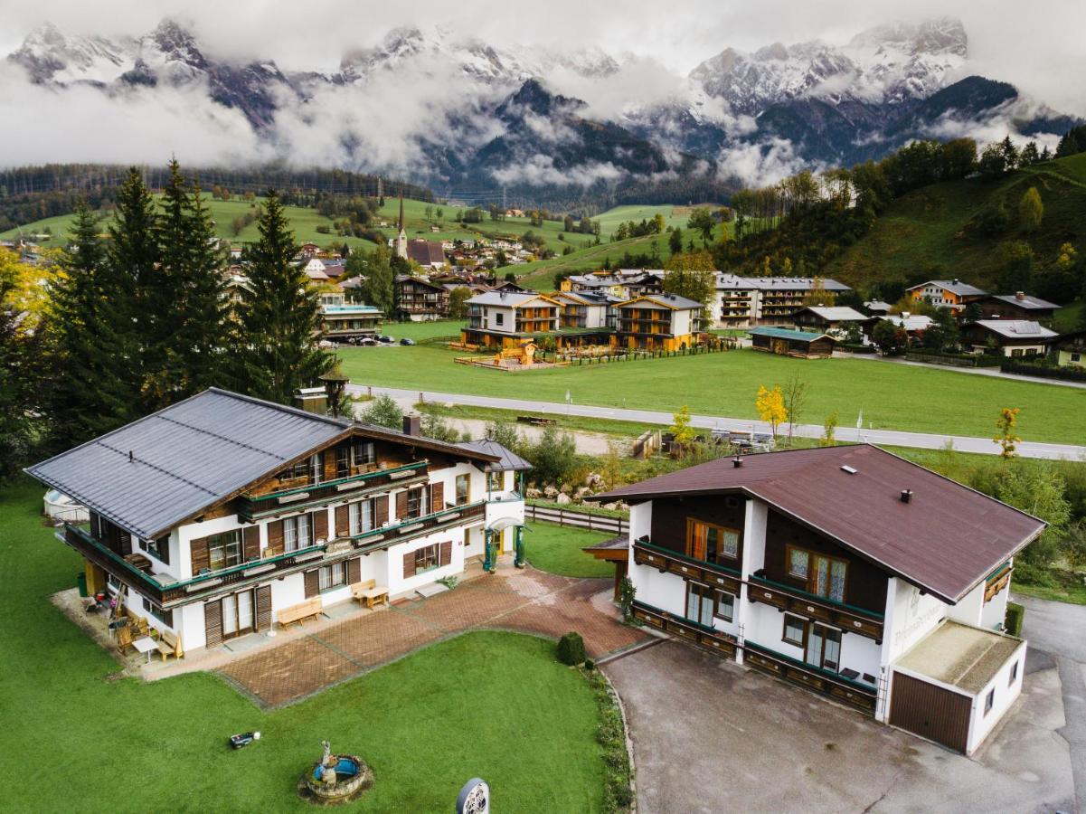 Appartements Dreimaederlhaus Maria Alm am Steinernen Meer Buitenkant foto