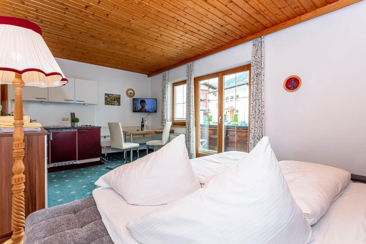 Appartements Dreimaederlhaus Maria Alm am Steinernen Meer Buitenkant foto