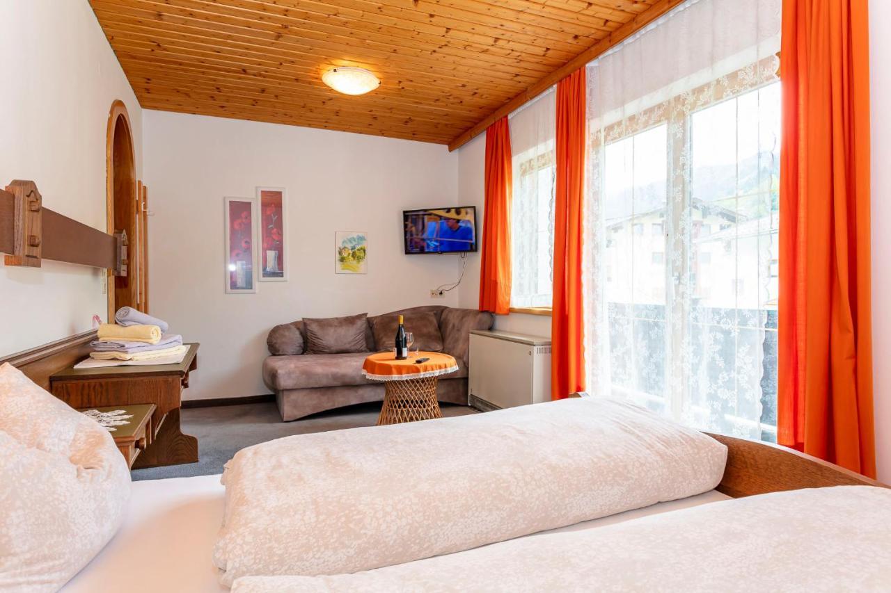 Appartements Dreimaederlhaus Maria Alm am Steinernen Meer Buitenkant foto